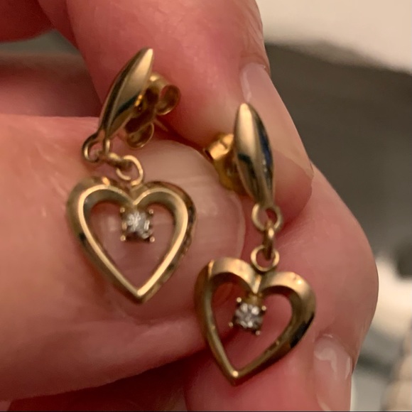 SOLD - Vintage Princess Pride Creations 14KGF earrings - Picture 2 of 10